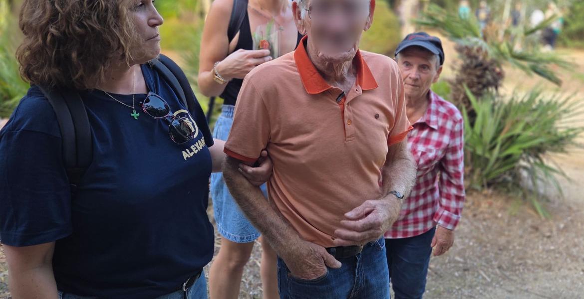 Photo au Jardin exotique de Ponteilla avec équipes