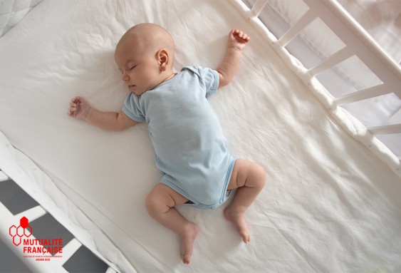 Comment favoriser l'endormissement de votre bébé ?